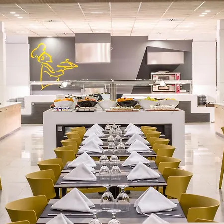 فندق California Garden 3*