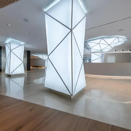 فندق California Garden سالو