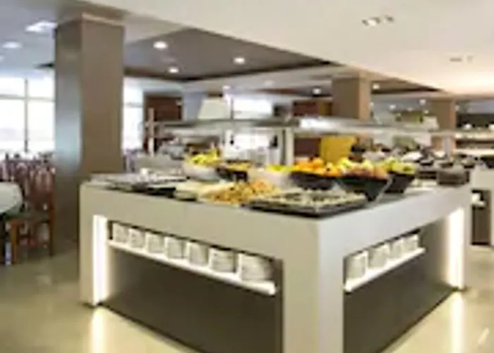 فندق California Garden 3*