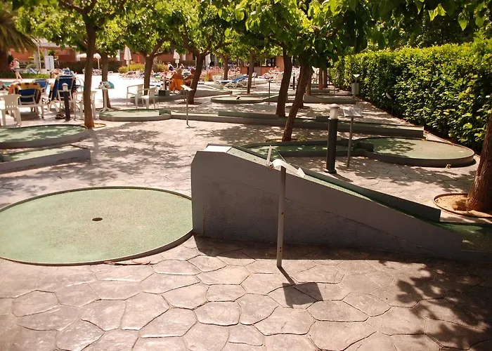 California Garden فندق